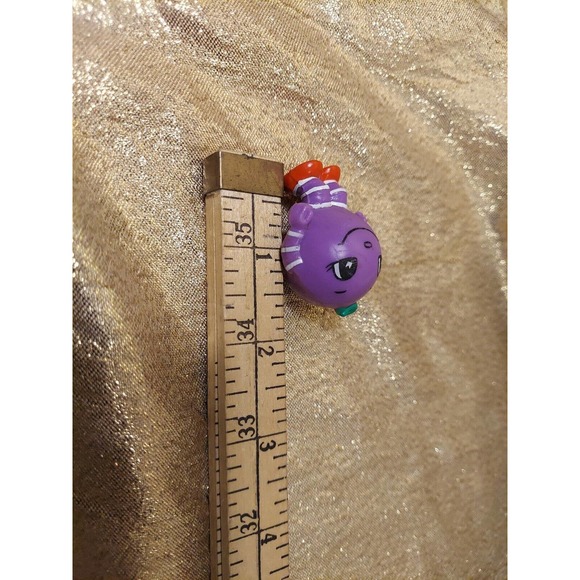 1991 BANG-a-DRUM Plum Grape Original FRISCH'S BIG BOY 2" PVC VINTAGE Meal Toy - Picture 7 of 7